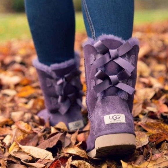 UGG Shoes - 🌲🎁RARE UGG Double Bailey bow boots